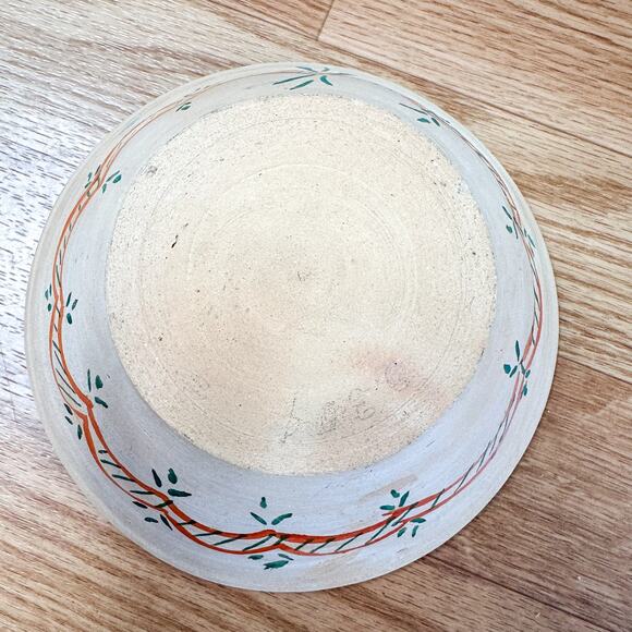 Vintage Terracotta Bowl Hand Painted Unglazed - Picture 4 of 4